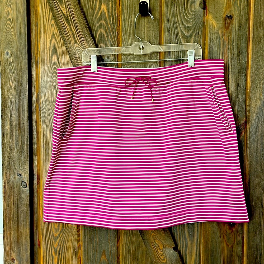 Chico’s Zenergy skort size 3